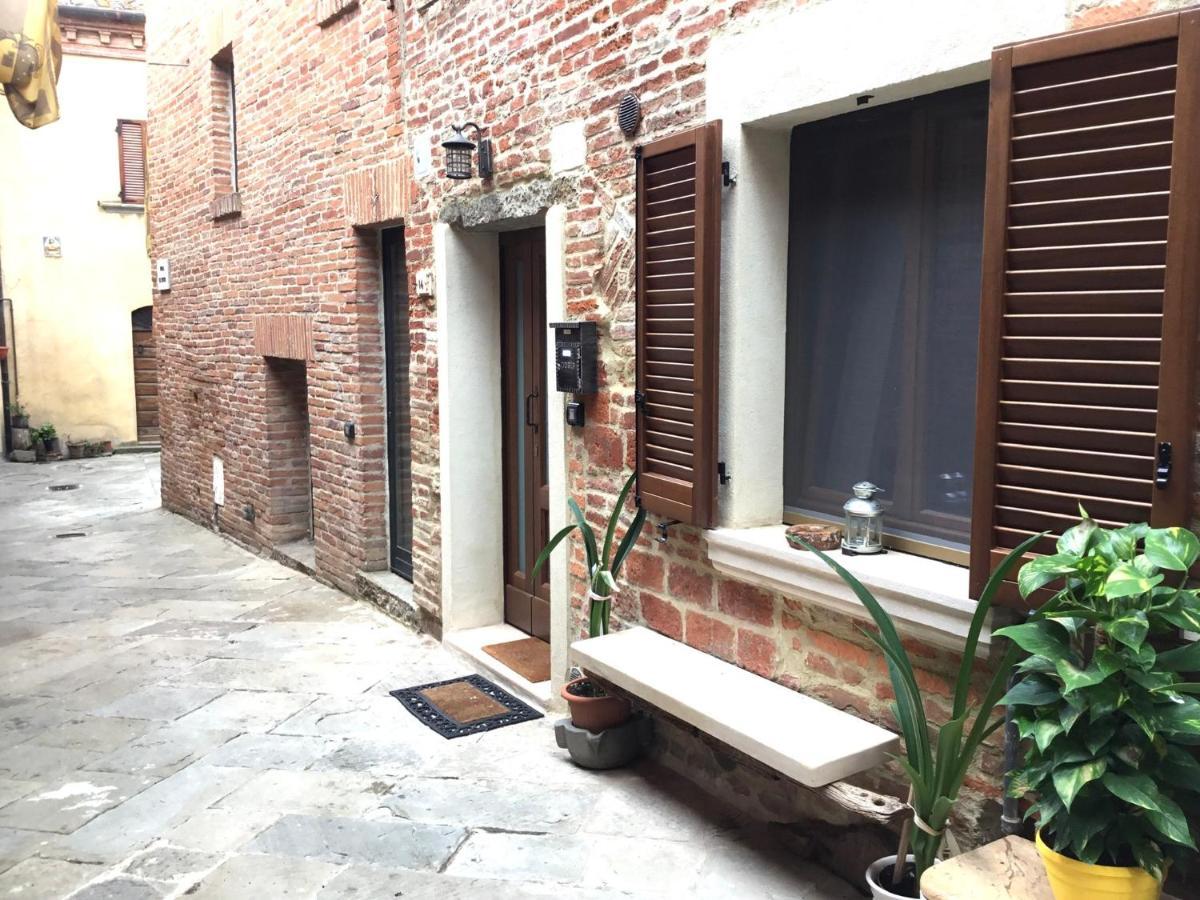 Апартаменты Valiano R Montepulciano Экстерьер фото